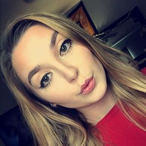 Meet your Posher, Ashlynn